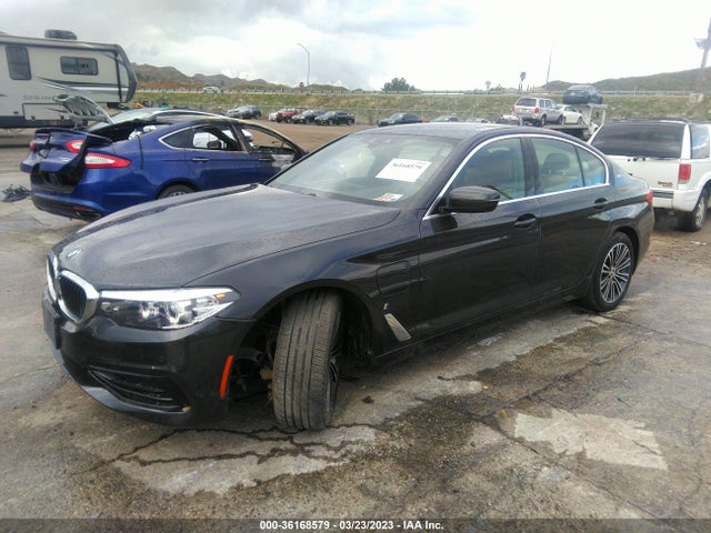 BMW 5 Series 530e Iperformance 2019 WBAJA9C55KB393883 Image 2