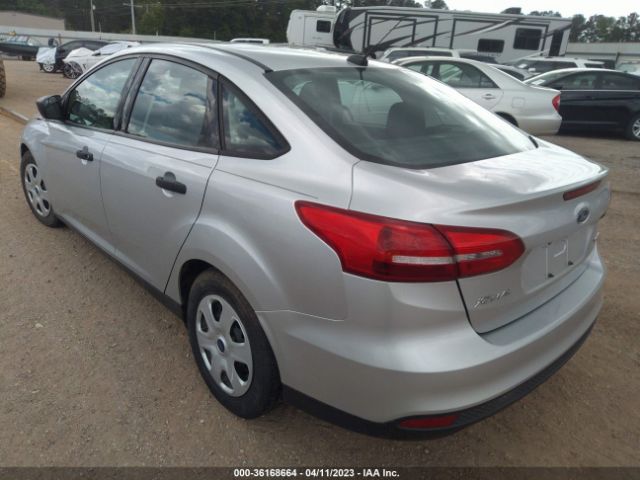 1FADP3E22GL404618 Ford FOCUS S