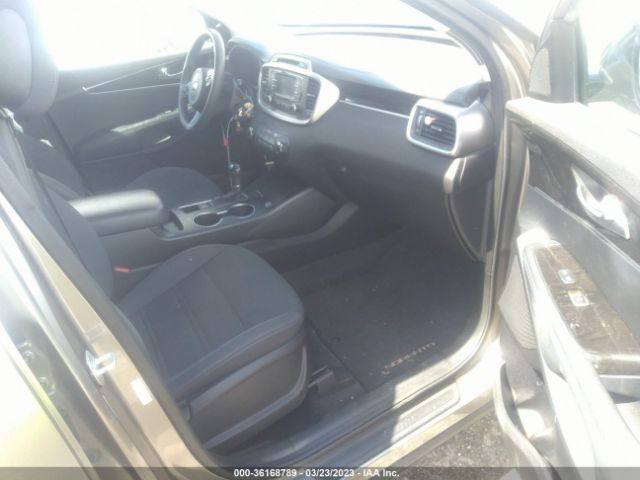 5XYPG4A50GG115245 KIA SORENTO LX