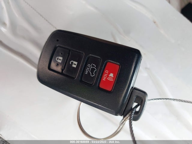 2018 TOYOTA RAV4 XLE/ADVENTURE VIN: JTMRFREVXJJ193414