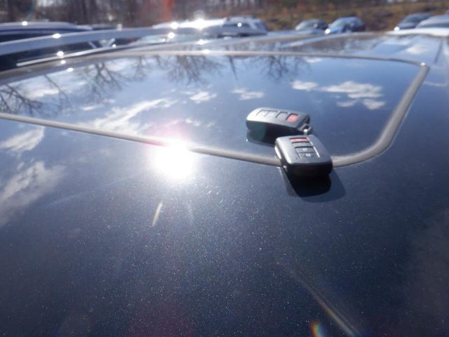 2018 TOYOTA RAV4 HYBRID LIMITED VIN: JTMDJREV7JD185181