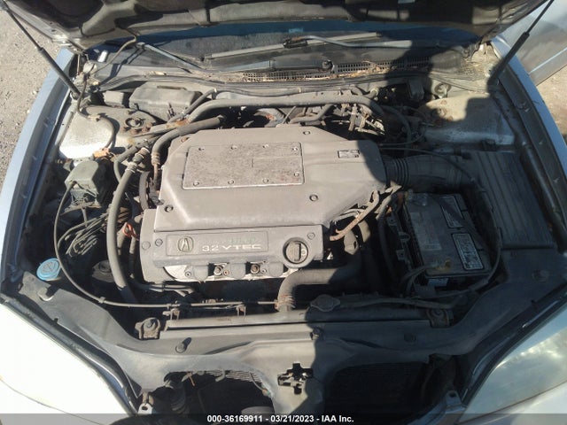 2001 ACURA CL VIN: 19UYA42451A026887