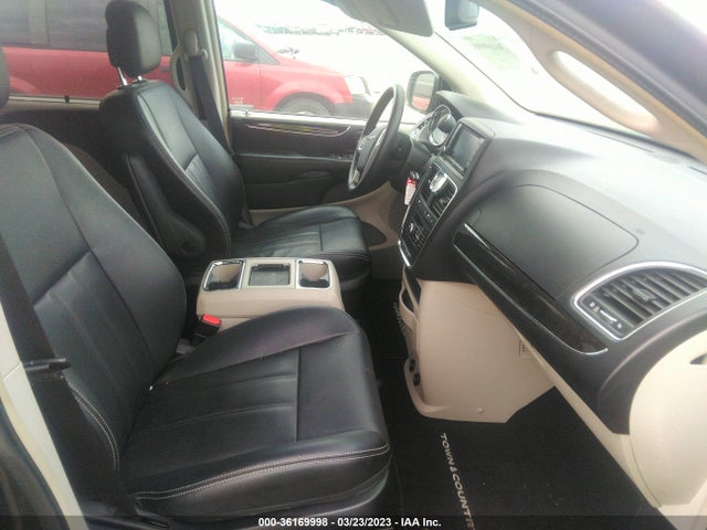 2C4RC1BG6GR239647 Chrysler Town & Country Touring