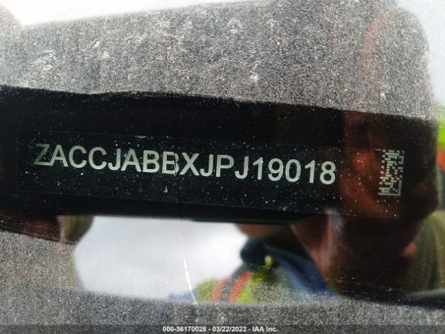 ZACCJABBXJPJ19018 Jeep Renegade Latitude