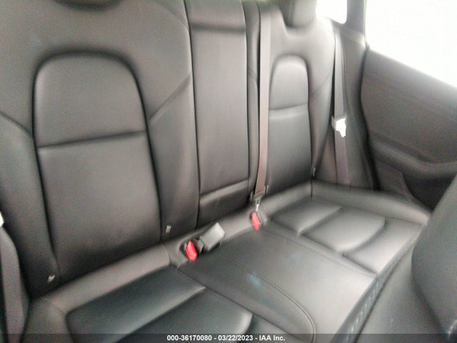 Tesla Model 3 Long Range 2018 5YJ3E1EB0JF185670 Image 9