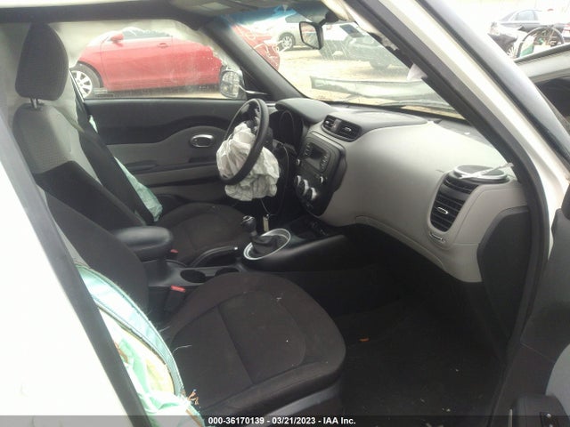 KIA Soul Base 2016 KNDJN2A26G7267100 Image 6