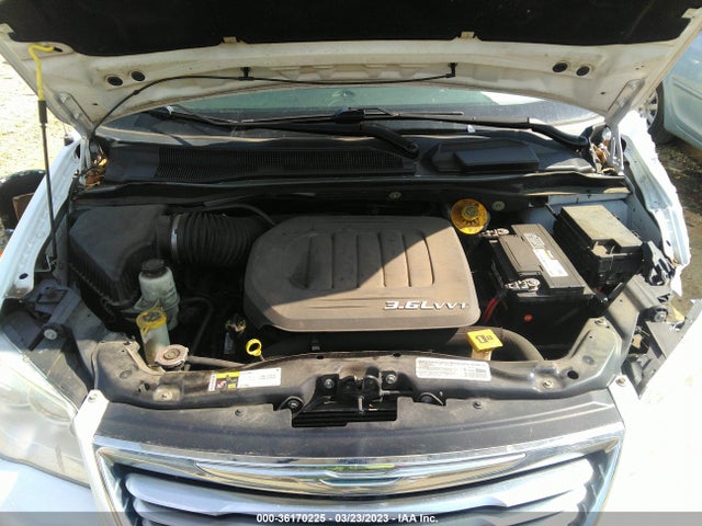 2C4RC1BG3ER437972 Chrysler Town & Country Touring