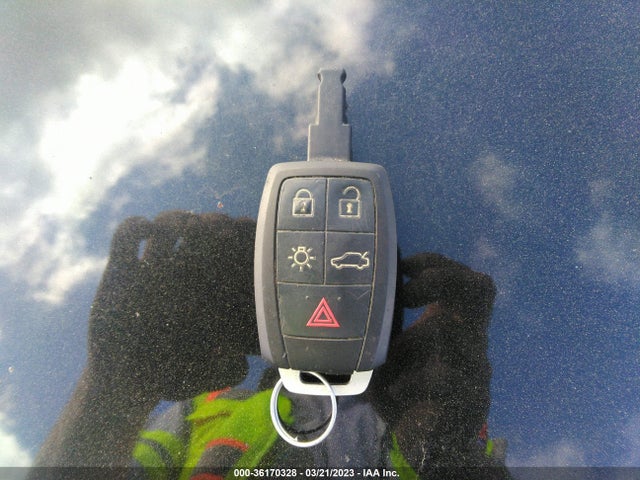2008 VOLVO V50 2.4L VIN: YV1MW390982400640