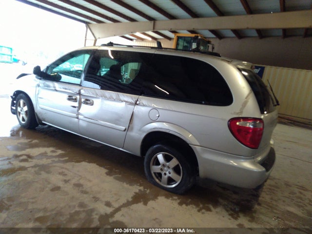 2005 DODGE GRAND CARAVAN SXT VIN: 2D4GP44L15R148180