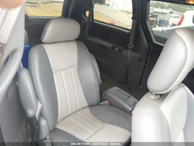 Dodge Grand Caravan Sxt 2004 2D4GP44L94R534151 Image 9