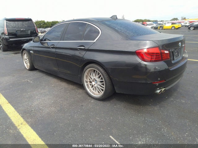 2011 BMW 5 SERIES 528I VIN: WBAFR1C59BC748645