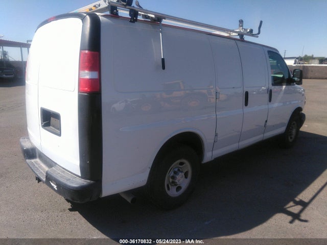 Chevrolet EXPRESS CARGO VAN 2020 1GCWGAFGXL1140040 Image 4