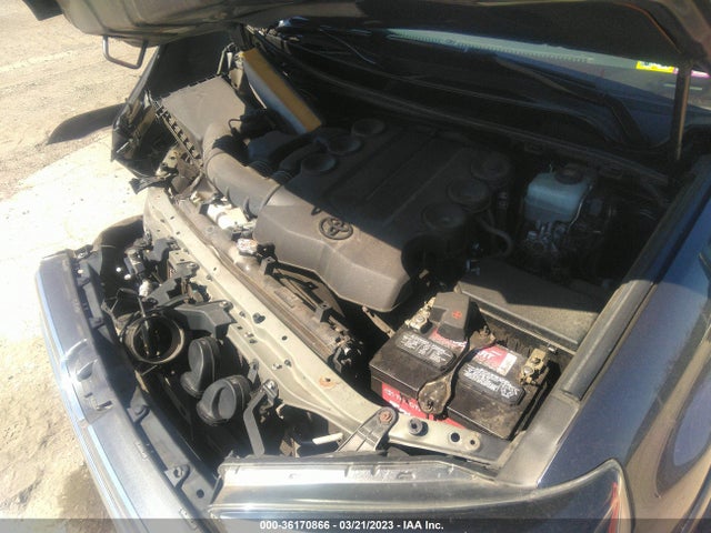 Toyota 4RUNNER SR5 2018 JTEBU5JR3J5503383 Image 12