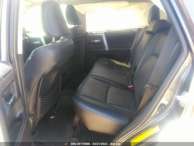 Toyota 4RUNNER SR5 2018 JTEBU5JR3J5503383 Image 10