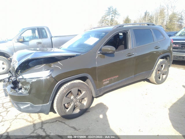 1C4PJMCS2GW326468 Jeep Cherokee 75th Anniversary