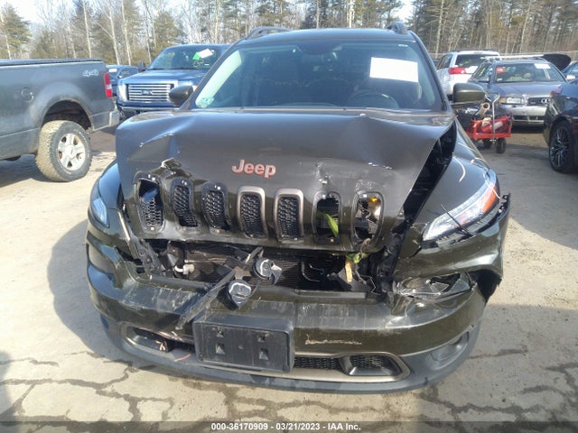 1C4PJMCS2GW326468 Jeep Cherokee 75th Anniversary