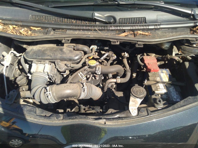 Scion IQ 2012 JTNJJXB05CJ018186 Image 10
