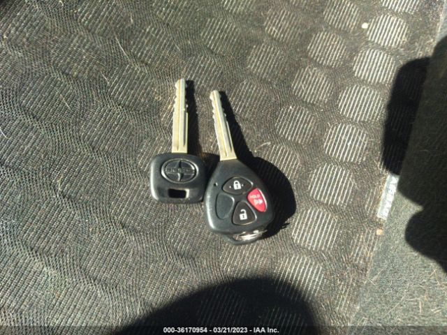 Scion IQ 2012 JTNJJXB05CJ018186 Image 11