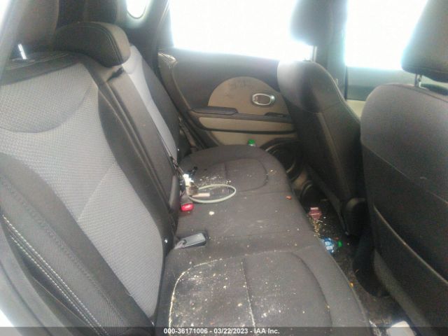 KNDJP3A59J7586783 KIA SOUL +