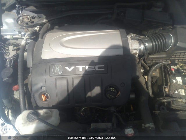 2005 ACURA RL VIN: JH4KB165X5C013015