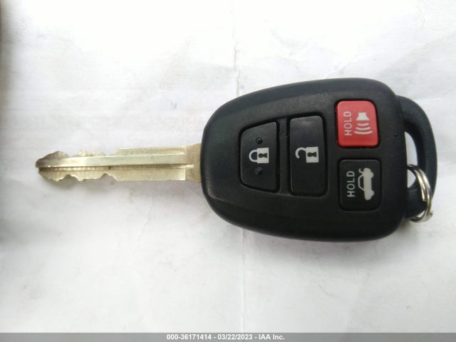 2018 TOYOTA COROLLA LE ECO VIN: 2T1BPRHE6JC008412