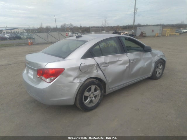 2016 Chevrolet Cruze, VIN: 1G1PE5SB1G7189408