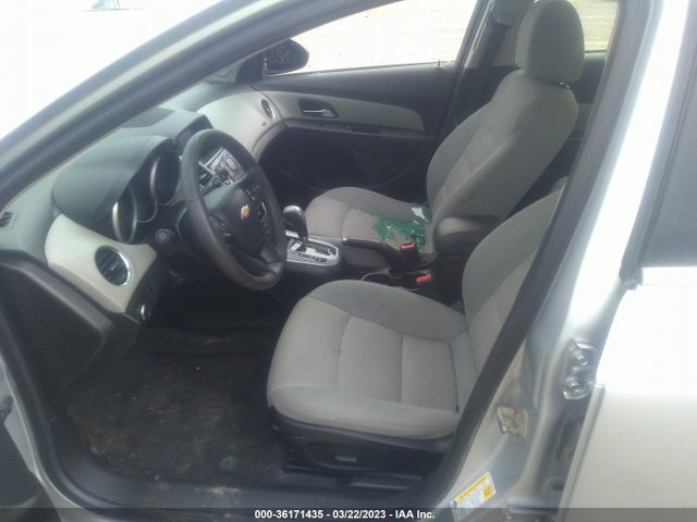 2016 Chevrolet Cruze, VIN: 1G1PE5SB1G7189408