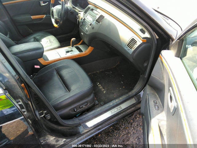 2006 HYUNDAI AZERA SE/LIMITED VIN: KMHFC46F46A114442