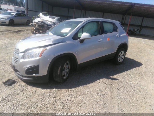 Chevrolet TRAX LS 2016 KL7CJKSB8GB673120 Image 2