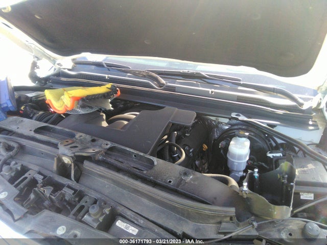 2017 Chevrolet Suburban, VIN: 1GNSKJKCXHR290682