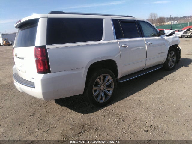 2017 Chevrolet Suburban, VIN: 1GNSKJKCXHR290682
