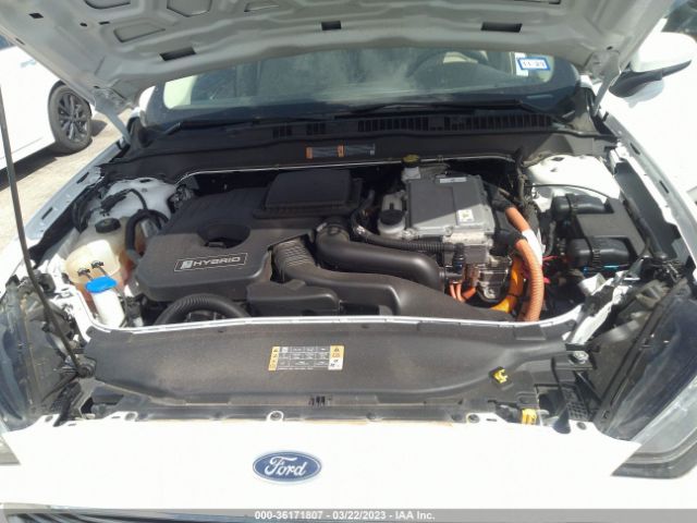 3FA6P0LU9KR203790 Ford Fusion Hybrid Se