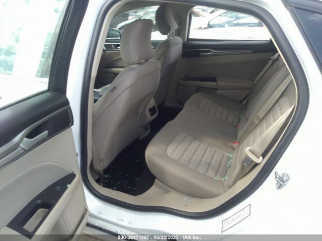 3FA6P0LU9KR203790 Ford Fusion Hybrid Se