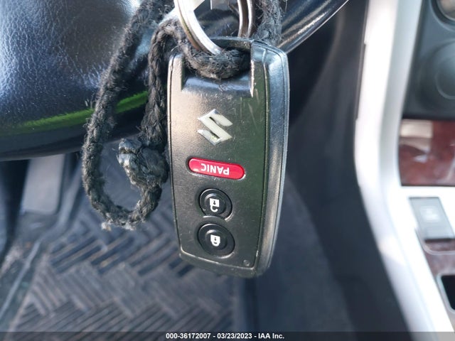 2007 SUZUKI GRAND VITARA LUXURY VIN: JS3TE947674201383