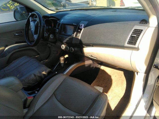 2008 MITSUBISHI OUTLANDER XLS VIN: JA4MS41X88Z009254