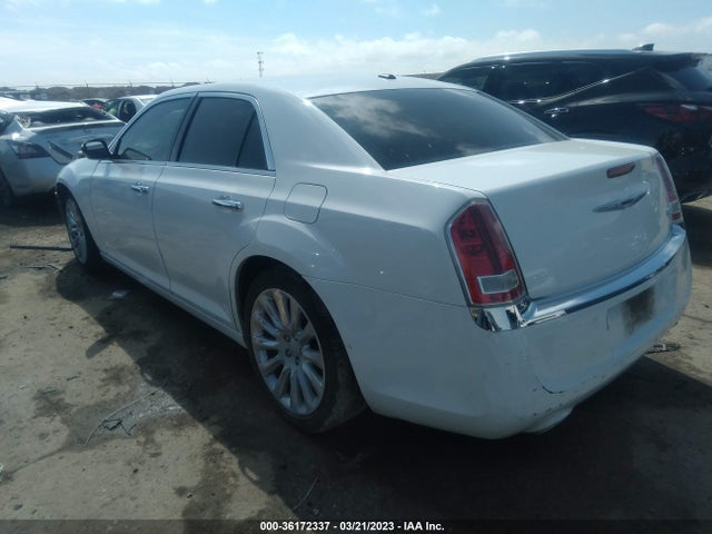 Chrysler 300 Uptown Edition 2014 2C3CCAAG2EH343079 Image 4