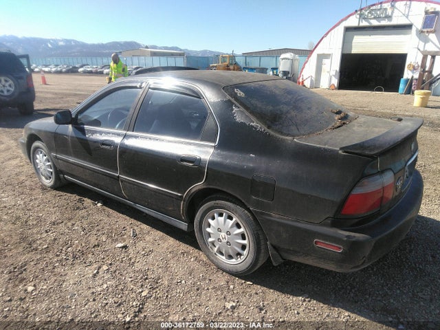 1996 HONDA ACCORD EX/EX-R VIN: 1HGCD5656TA008671