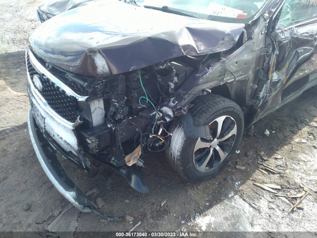 2016 Kia Sorento, VIN: 5XYPHDA10GG025698