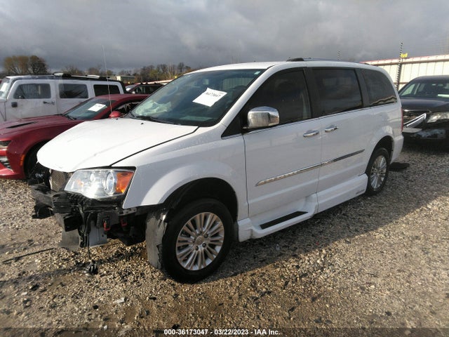 2C4RC1JG3FR721153 Chrysler Town & Country Limited