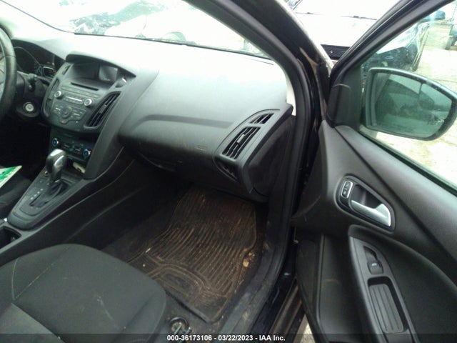 2015 Ford Focus, VIN: 1FADP3K20FL374327