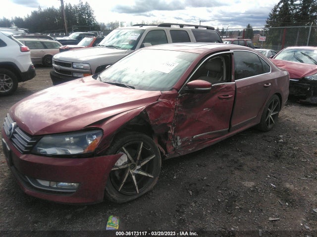 1VWBT7A31FC016682 Volkswagen Passat 1.8t Se W/sunroof & Nav