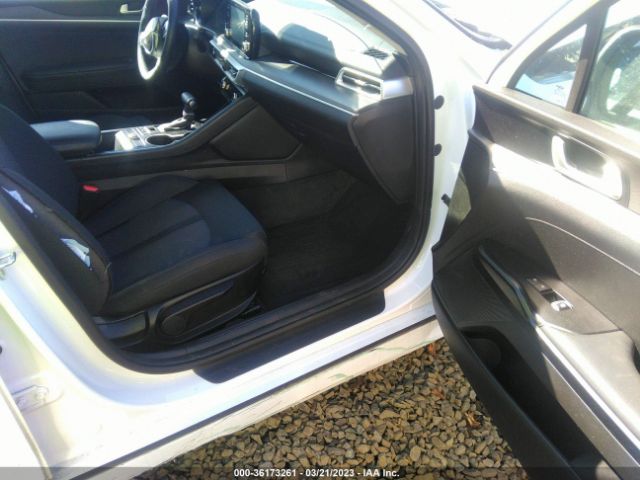 5XXG14J28NG143805 KIA K5 LXS