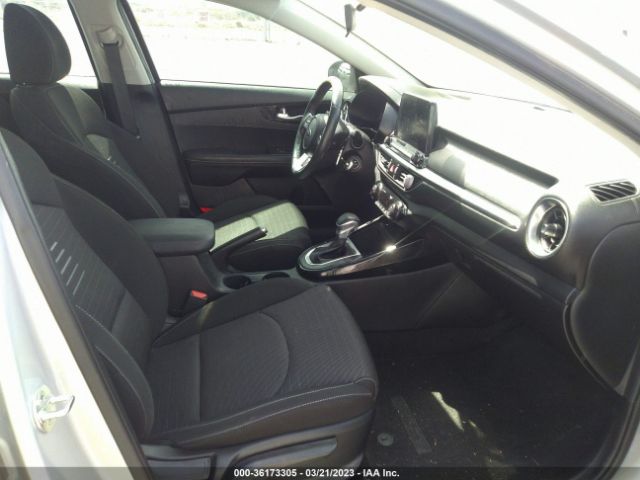 3KPF34AD2KE013708 KIA FORTE S