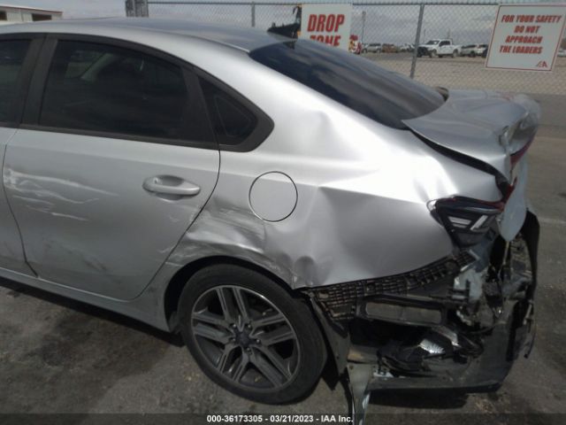 3KPF34AD2KE013708 KIA FORTE S