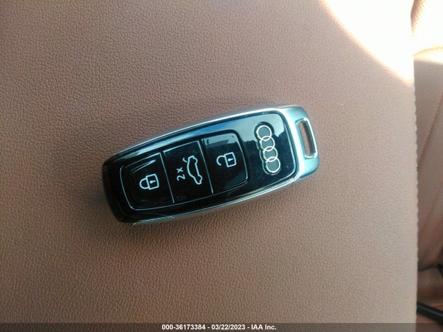 2022 Audi A6, VIN: WAUL2BF25NN039282