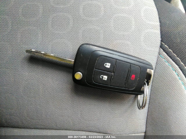 Chevrolet TRAX LS 2016 KL7CJKSB9GB559241 Image 3