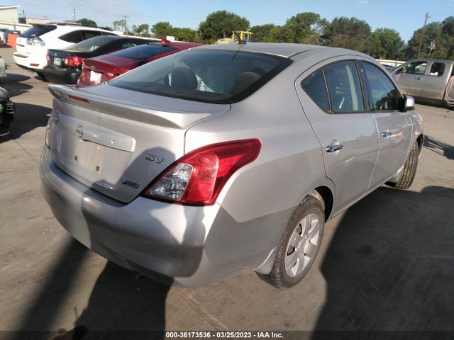 Nissan VERSA SV 2014 3N1CN7AP4EL831596 Image 5