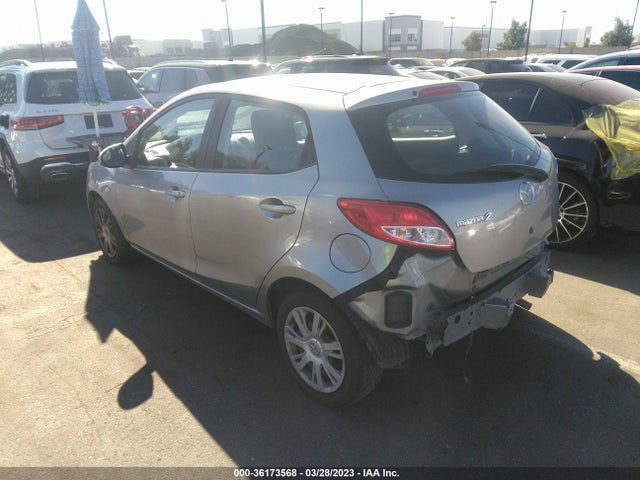 Mazda Mazda2 Sport 2014 JM1DE1KZ3E0186435 Image 3