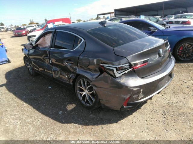 19UDE2F72MA006998 Acura Ilx Package