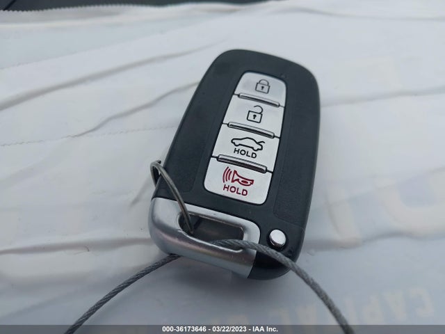 2011 HYUNDAI SONATA SE VIN: 5NPEC4AC5BH289413